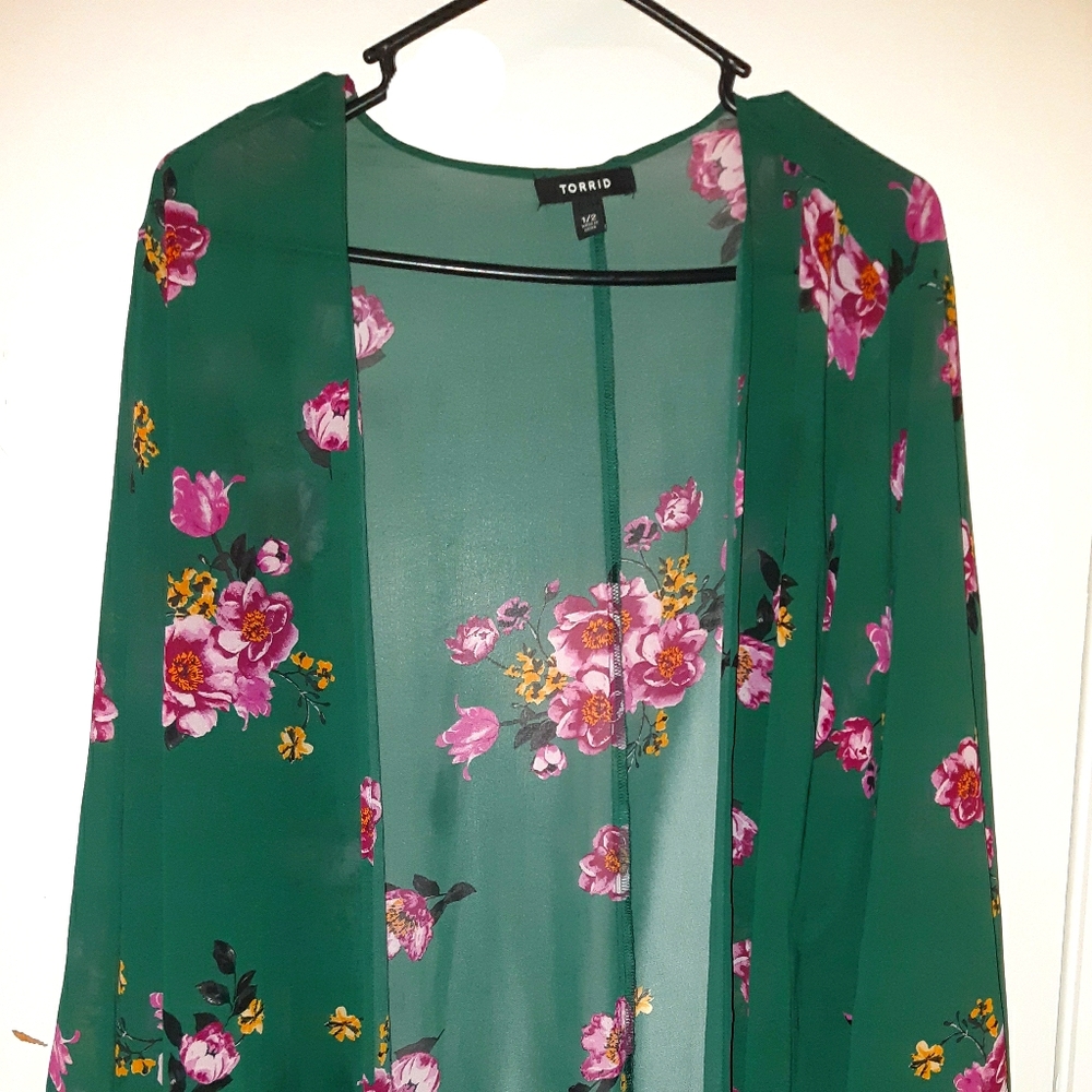 Green floral short kimono Size 1/2